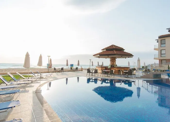 Apartment б003 в бийч резорт- море пред прозореца, плаж пред вратата !!! *